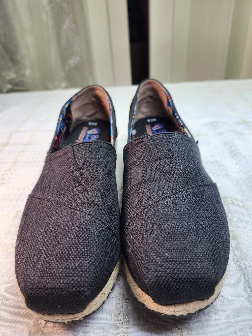 Sketchers Women’s Black Canvas Espadrilles Slip-Ons